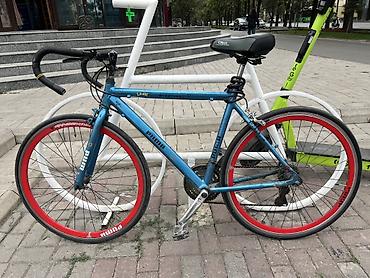 велик електро: Городской велосипед на 28" (700C) колесах - Легкая стальная рама — 1