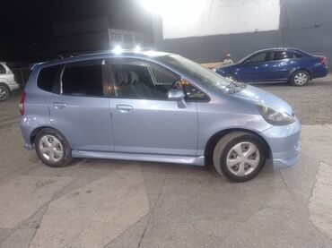 аренда авто с последующим выкупом в бишкеке: Хонда Фит 2002г 1,3 обем абалы жакшы Иши жок только айдаш керек
