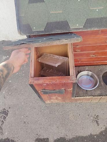 it ucun yuva: Taxta it evi – əlavə qutulu və qab yerləri olan model - Material — 4