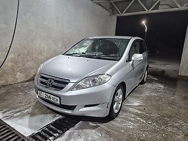 электромобиль byd: Honda Edix: 2004 г., 2 л, Автомат, Бензин, Универсал — 3