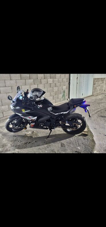 электро матацыклы: Мотоцикл 400 куб
китайский
3500 км
+
whatsapp