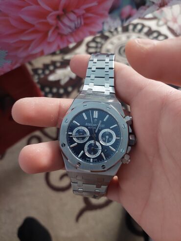 perrelet saat: Yeni, Qol saatı, Audermars Piguet