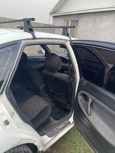 пинин ио: Mazda Cronos: 1994 г., Механика, Бензин, Седан — 5