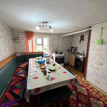 Продажа коттеджей и домов: Дом в Сокулуке, ул. Токтогула - Участок 7,79 соток, удобной — 6