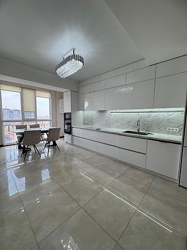turan: 3 комнаты, 150 м², Городская больница №4 (ул. Айни) Элитка, 9 этаж, Дизайнерский ремонт — 1