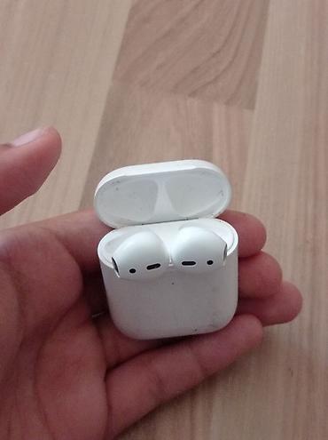 qulaqciqlar ucuz: Bluetooth TWS qulaqlıq (şarj qutusu ilə) - Dizayn: Ağ rəng, kompakt — 3