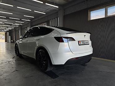 byd e5 2020: Tesla Model Y: 2021 г., Электромобиль — 5