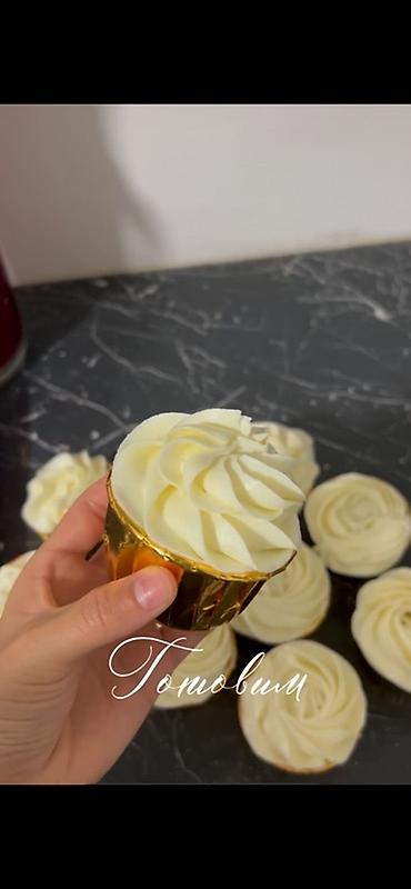 оптом торт: Домашние капкейки на заказ • Вкусы основы: шоколадные и ванильные • — 2
