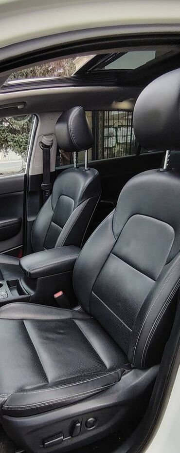 Kia: Kia Sportage: 2 l | 2016 il Ofrouder/SUV — 5