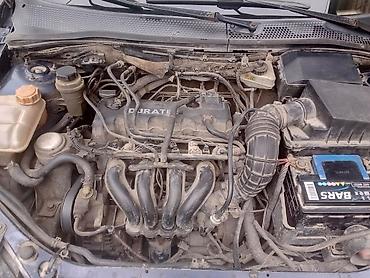 golf 4 1.9 tdi: Ford Focus: 2002 г., 1.6 л, Механика, Бензин, Седан — 9