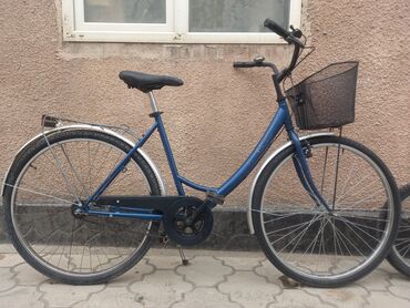 Городские велосипеды: Германский велик в хорошем состоянии колеса 28 3 скоростной