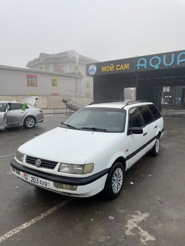 Volkswagen: Volkswagen Passat: 1994 г., 1.8 л, Механика, Универсал — 4