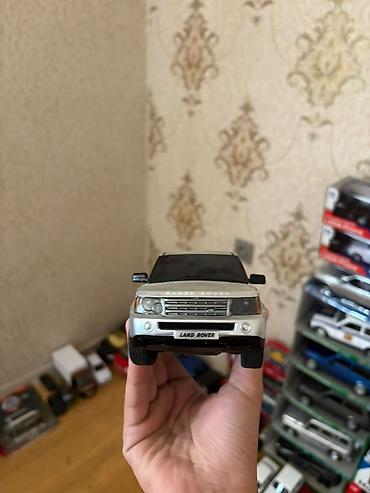Range rover modeli rastar firmais 1:24 olcu baeter yoxdu lalafo.az -da Range rover modeli rastar firmais 1:24 olcu baeter yoxdu
