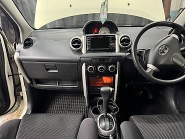 Toyota: Toyota ist: 2003 г., Автомат, Бензин, Хэтчбэк — 11