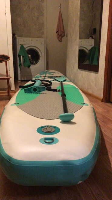 спортивные товары: Сапдоска для серфинга длина 3.30 ширина 81 полный комплект ватсап