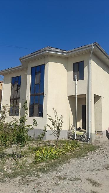 Продажа коттеджей и домов: Двухэтажный жилой дом современного типа с панорамными окнами — 2