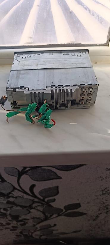 avto maqnitafon: Pioneer avto maqnitola (1-DIN) - Ön paneldə LCD ekran, səs səviyyəsi — 2