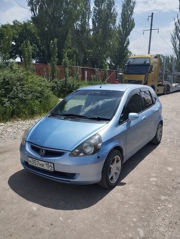 Honda: Honda Fit: 2001 г., 1.3 л, Вариатор, Бензин, Хэтчбэк