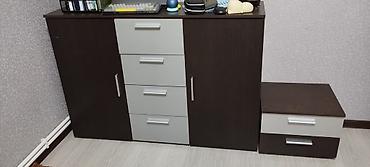 Комод + прикроватная тумба в едином стиле - Материал: ЛДСП. - Цвет