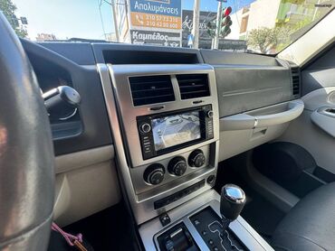 Jeep: Jeep Cherokee: 3.7 l. | 2010 έ. 218000 km. SUV/4x4 — 4