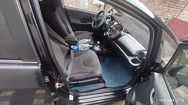 Honda: Honda Jazz: 2009 г., 1.5 л, Робот, Бензин, Хэтчбэк — 7