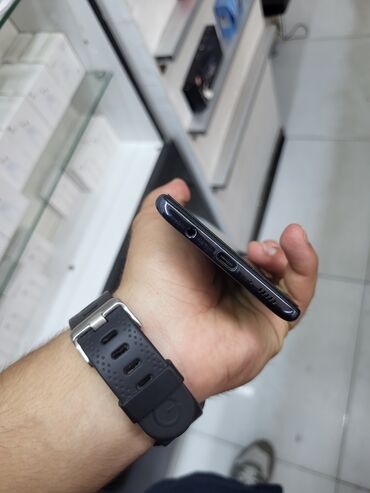 samsung 9001: Samsung Galaxy A51, rəng - Qara, Barmaq izi