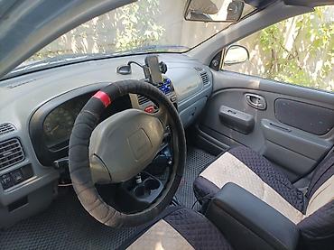 мини машины: Suzuki Alto: 2002 г., 1 л, Автомат, Бензин, Хэтчбэк — 6