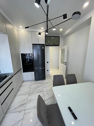 Долгосрочная аренда квартир: 4 комнаты, Собственник, С мебелью полностью — 4