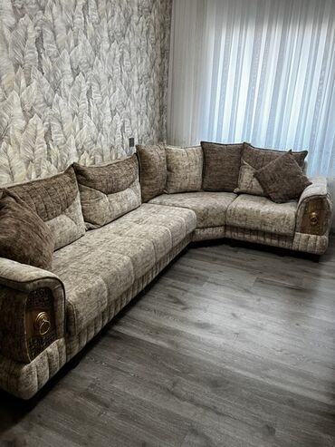 Dolablar: Divan, Açılan, Bazalı, Parça, Çatdırılma yoxdur