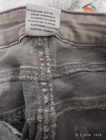 Farmerke: Sive farmerke – slim/skinny kroj - Dužina 98 cm širina struka 39 cm - — 9