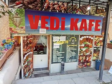 neftcilər: Obyekt icarəyə verilir. 5 mərtəbəli binanin yarim zirzəmisi. Umumi — 7