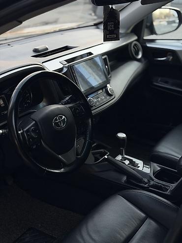 Toyota: Toyota RAV4: 2016 г., 2.5 л, Гибрид — 9