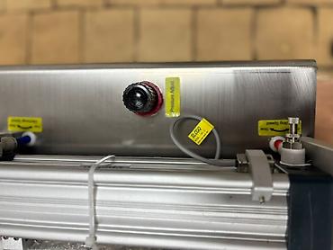 Упаковочно-фасовочные аппараты: Для фасовки емкостей — 12