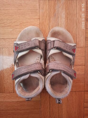 197 oglasa | lalafo.rs: Ciciban sandale za dečake br. 25
Jako udobne, stanje kao na slikama