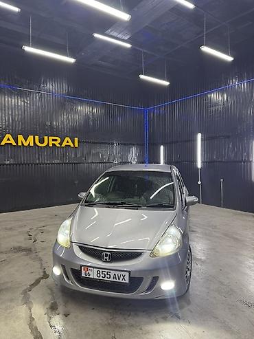opel frontera: Honda Fit: 2005 г., 1.3 л, Автомат, Бензин, Хэтчбэк — 1