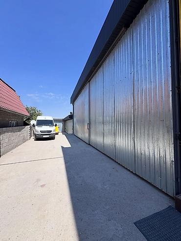 Продажа коммерческой недвижимости: 🏡 Продается магазин с офисными помещениями и складом на первой линии — 10