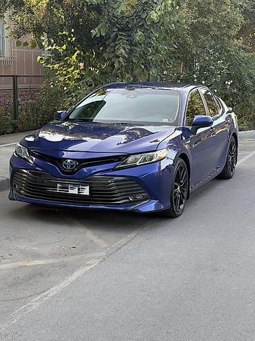 тайота карина 2: Toyota Camry: 2018 г., 2.5 л, Автомат, Гибрид, Седан — 1