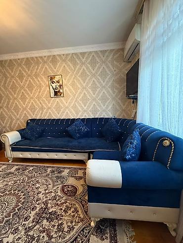 Мебель для дома: Künc divan dəsti – klassik üslub - Rəng: tünd göy (velur toxumalı — 4