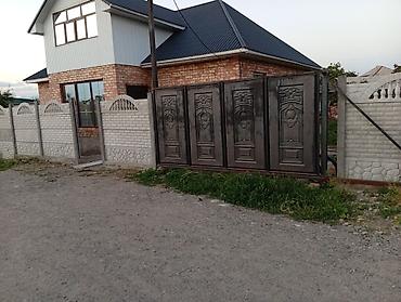 Кыймылсыз мүлк: Продаётся жилой дом с приусадебным участком. - Кирпичный одноэтажный — 1