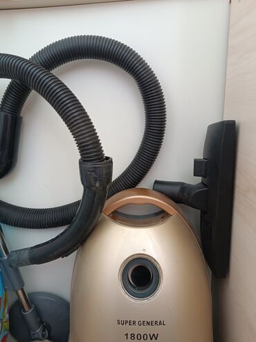 tost makinesi: Super General tozsoran – 1800W Xüsusiyyətlər: - Güc: 1800W, güclü