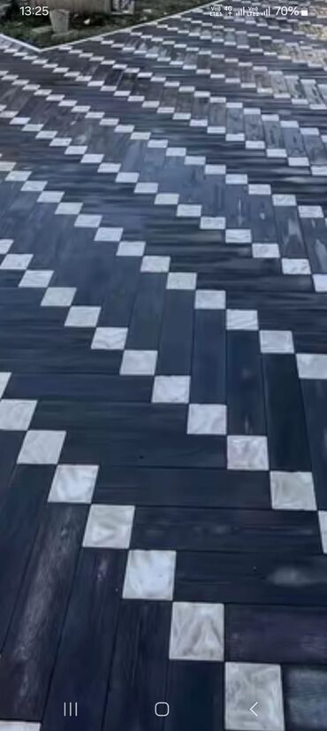 Ağlay: Aglay Ve Tamet Daşlarinin Satişi Bir Başa Sexde — 17