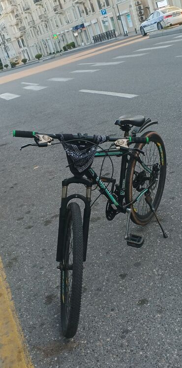 Şəhər velosipedləri: Şəhər velosipedi Adidas, 26", sürətlərin sayı: 7