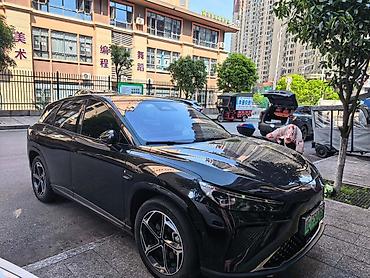 Другие автомобили: Neta L 310 Плагин гибрид 2024 года Запас хода 310km Объем 1.5 Общий — 3