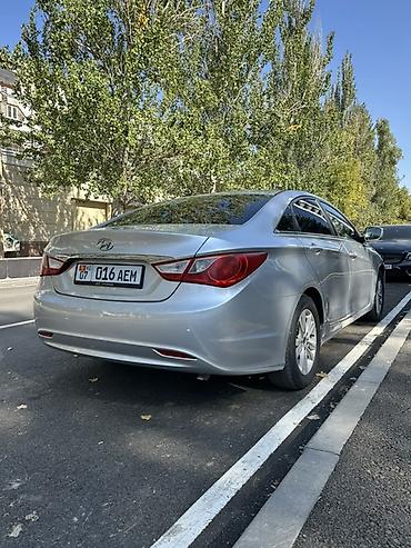 Hyundai: Hyundai Sonata: 2012 г., 2 л, Автомат, Газ, Седан — 6