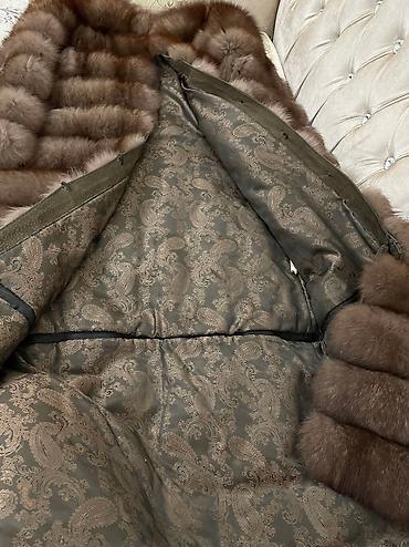 с мехом чернобурка с: Продаю свою шубу Соболь трансформер длина 155 см, она много не — 2