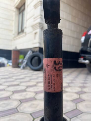 Амортизаторы, пневмобаллоны: Передний амортизатор Mitsubishi Б/у — 8