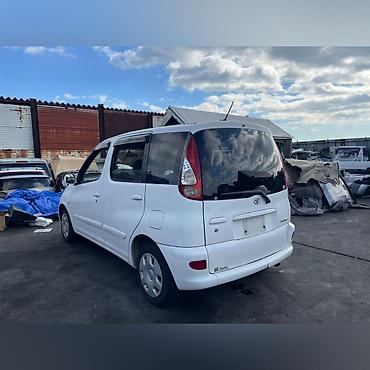 bud e9: Toyota FunCargo NCP20 в наличии все запчасти на данную модель — 2