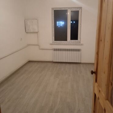 снять коттедж в чолпон ате: 25 кв. м, 1 бөлмө, Жертөлө, ороо, Забор, тосулган