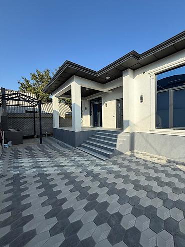 продаю дом новоповловка: 4 комнаты, 130 м², 3 соток, Бишкек, Новопавловка с. Агентство недвижимости — 1