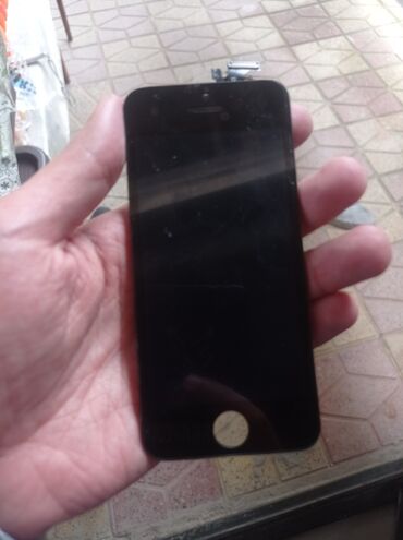 iphone 5s black: Salam iPhone 5s Ekranı Satılır Alıxprestən Təzə Gəlıb Deyənə Ucuz